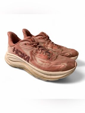 Women’s Hoka Clifton 10 Blush Rose Latte Running Shoes Size 9